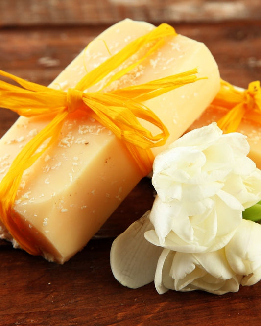 Ylang Ylang &amp; Coconut Kojic Acid Turmeric Soap