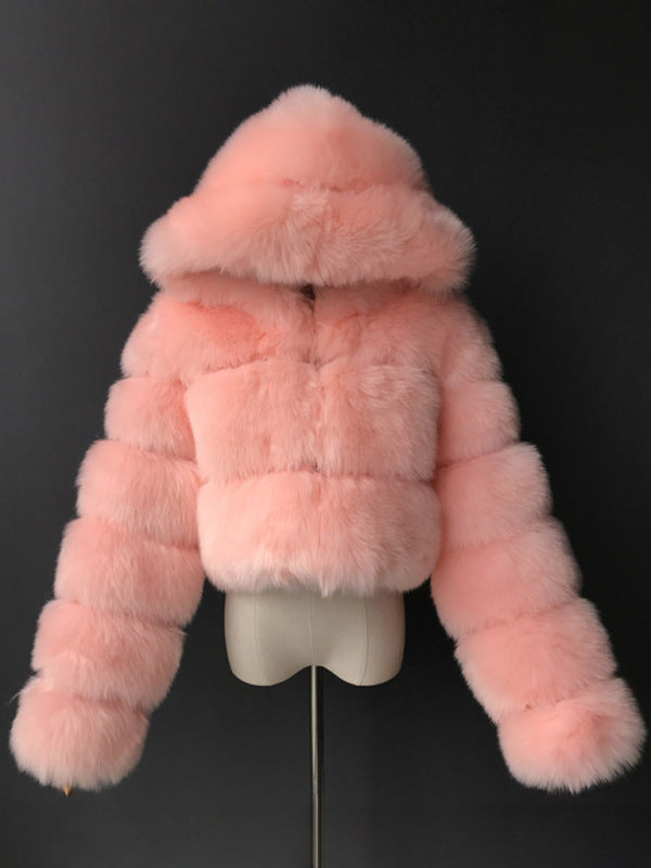 Women's short faux fur coat with hood and long sleeve patchwork